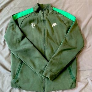 Green Nike roger Federer collection mens medium